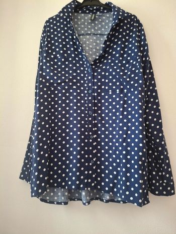 Chemise bleu marine à pois blancs _ taille M