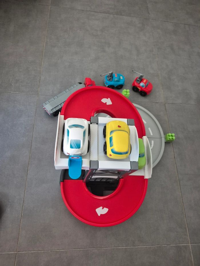 Pack de Garage avec Camion remorque Abrick, Comprend 7 Voitures, - photo numéro 7