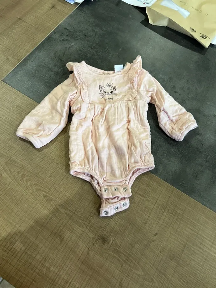 T-shirt manches longues en gaz de co ton avec body intégré bébé fille, Disney baby, 9 mois