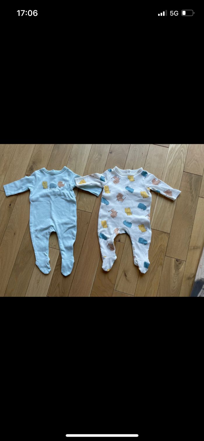 Lot pyjamas bébé neufs