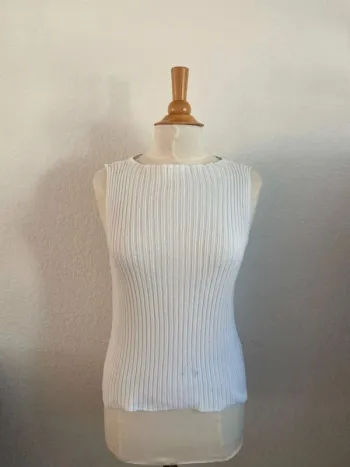 Pull  sans  manches  T38