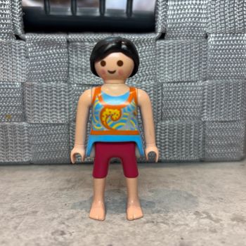 Personnage figurine femme playmobil