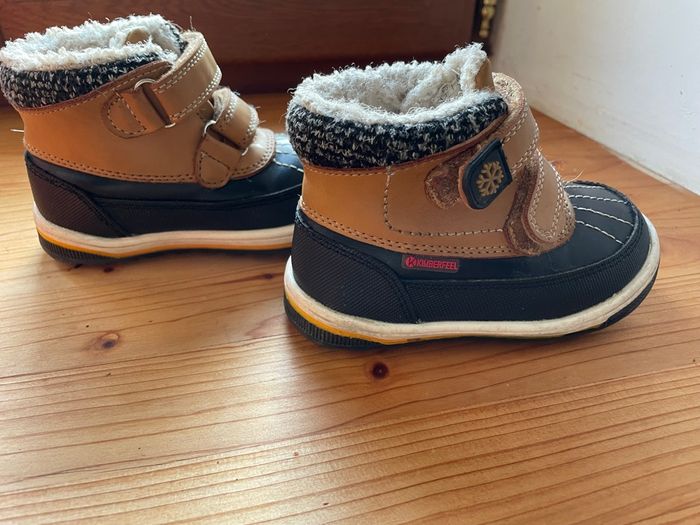 Chaussures de neige après-ski taille 22 - photo numéro 3