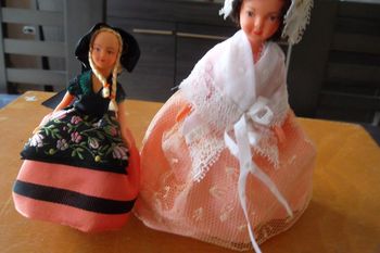 Lot de poupées de collection