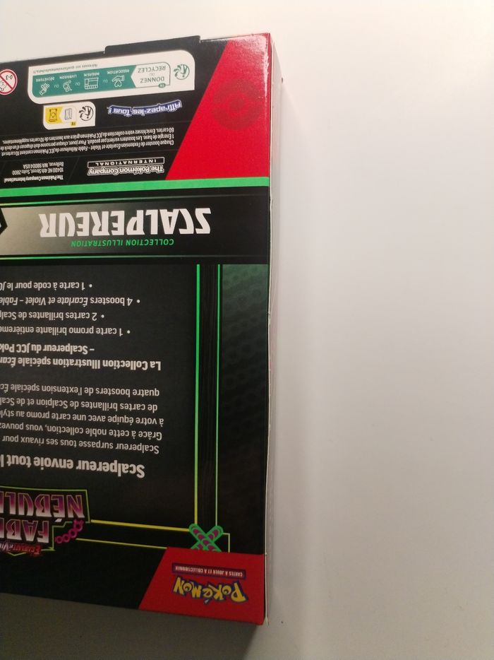 Coffret pokemon Scalpereur EV6.5 - photo numéro 3