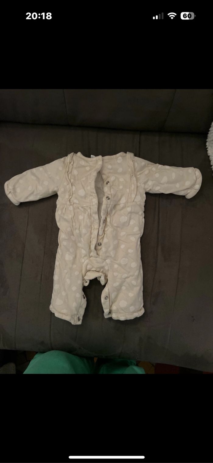 Combinaison bébé - photo numéro 2