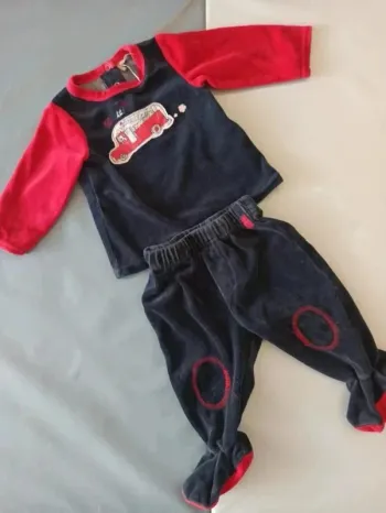 Pyjama 2 pièces 9 mois
