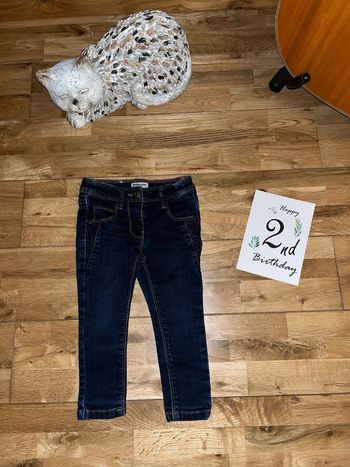 Joli petit jeans slim bleu foncé très bon état  vertbaudet  86cm/2ans
