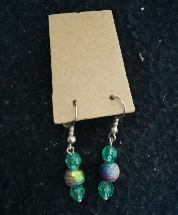 Boucles d'oreilles à perles vertes