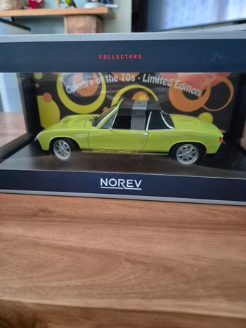 Porsche 1/18 édition limitée Norev