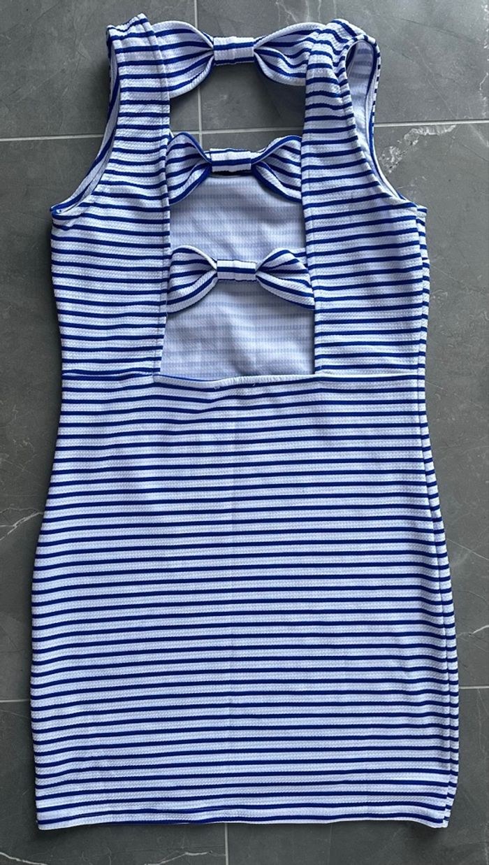 Lot de 2 robes - photo numéro 4