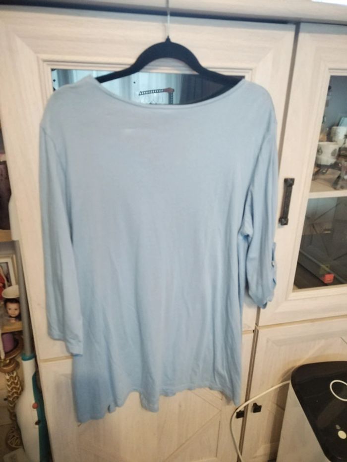 Tee shirt bleu - photo numéro 2