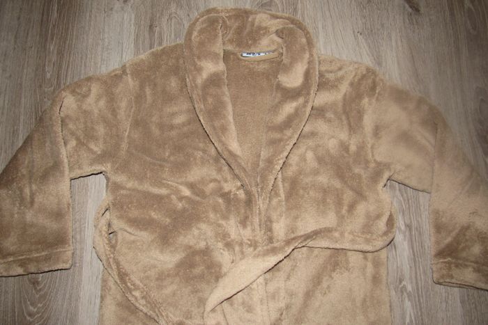ROBE DE CHAMBRE MARRON CLAIR GARÇON "NKY BY KIABI" - 8 ANS - n°01 - photo numéro 4