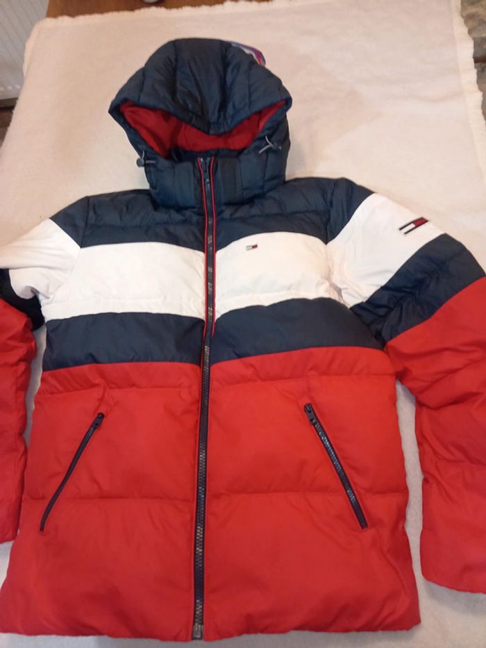 Tommy Hilfiger
