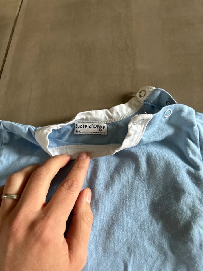 2 t shirt 12 mois - photo numéro 4