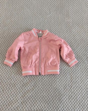 Magnifique petite veste bombers rose bébé - Très bon état 68 cm 6-9 mois