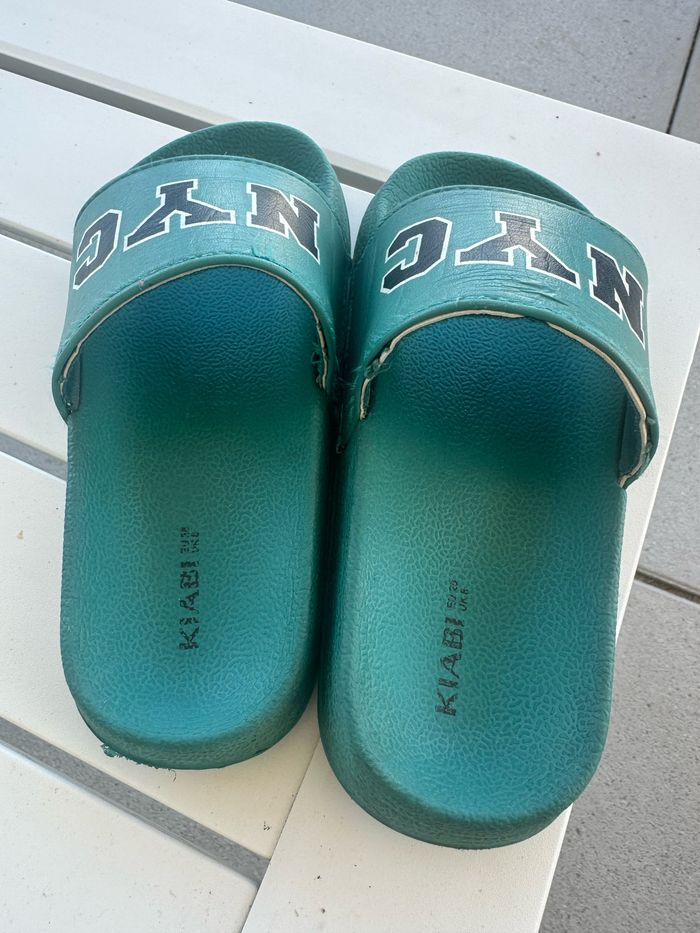 Claquettes taille 26 - photo numéro 2