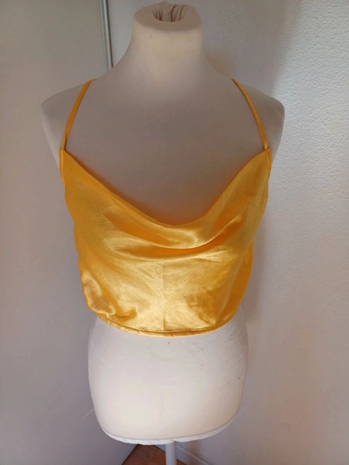 Ensemble satiné jaune orange