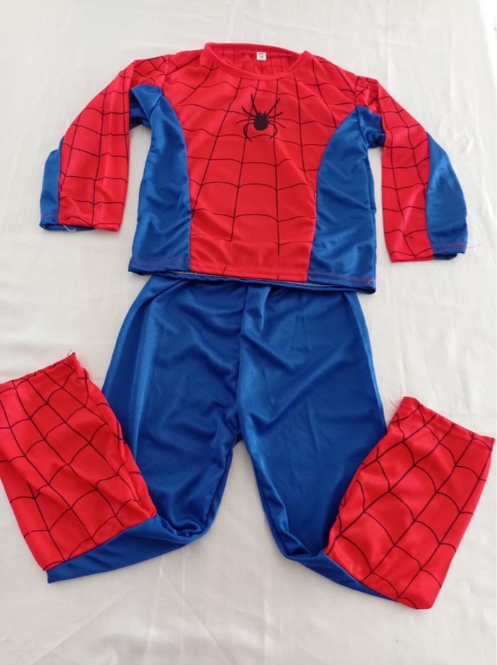 Déguisement Spiderman bleu et rouge 6ans - photo numéro 2
