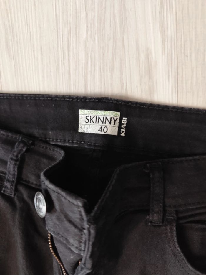 Lot de 2 jeans kiabi - photo numéro 3