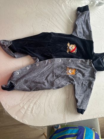 Pyjama 1 mois
