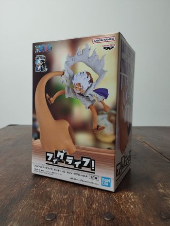 One piece figurine Monkey D Luffy gear 5 Banpresto