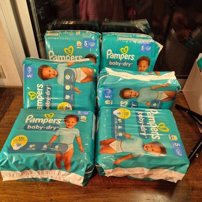 Couche taille 5 Pampers Baby Dry : 234 couches (6*39) - photo numéro 4