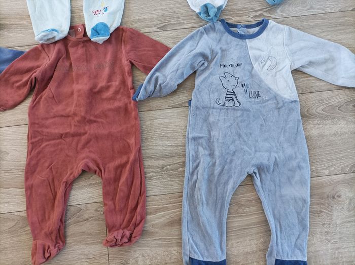 Lot 6 pyjamas hiver 1 an - photo numéro 5