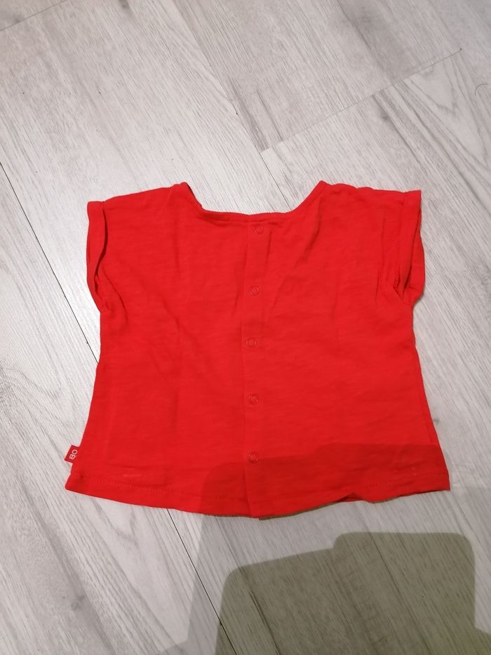 T shirt neuf 3 mois - photo numéro 2