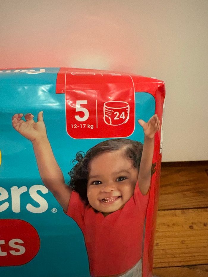 24 couches culotte Pampers taille 5  soit 11-16kg neuf - photo numéro 2