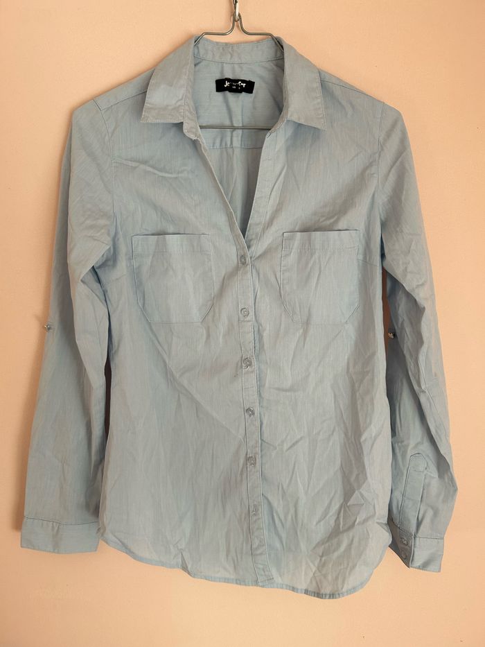 Chemise bleu - photo numéro 1