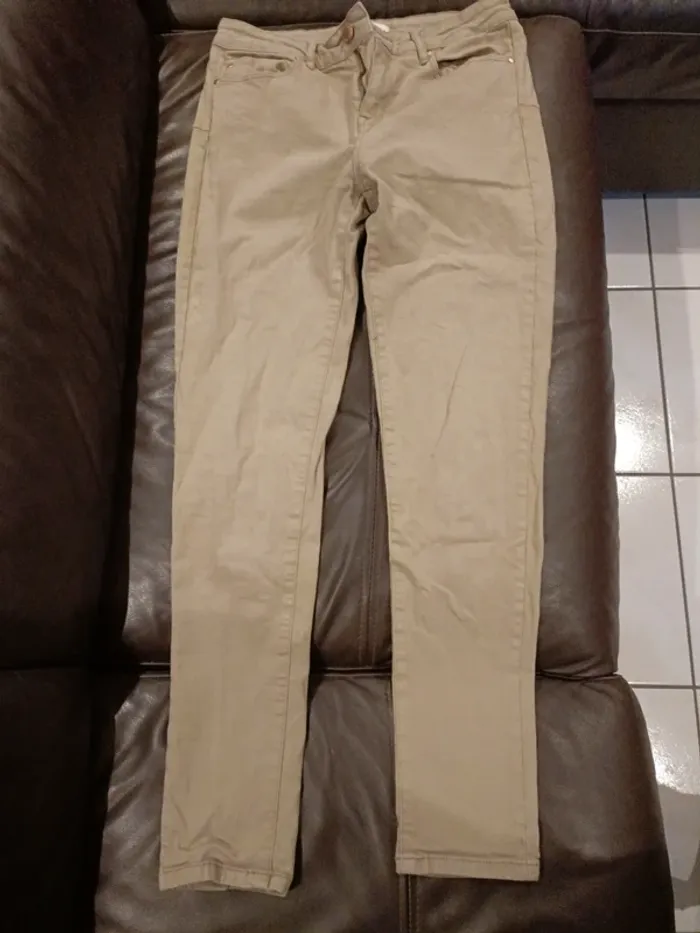 Pantalon camaïeu jean 38 kaki