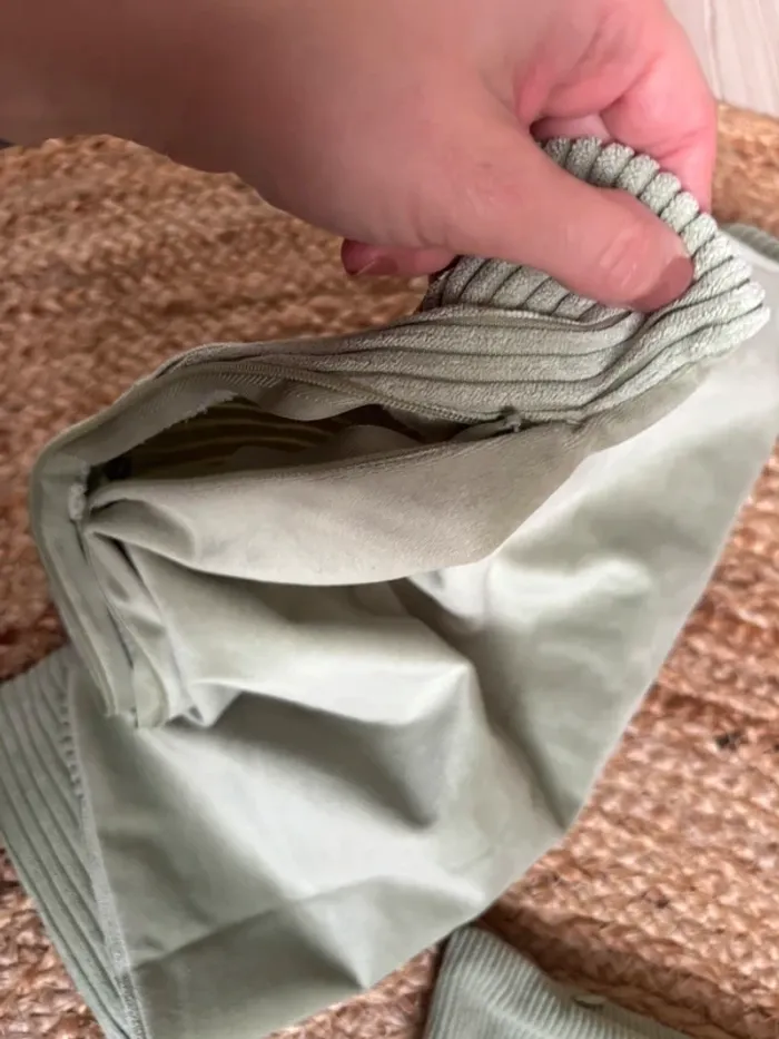 Lot de 3 housses coussin velours vert clair parfait état