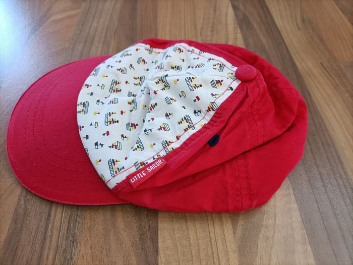 Casquette rouge motifs bateau ⛵ 48 cm 6-12 mois - photo numéro 3