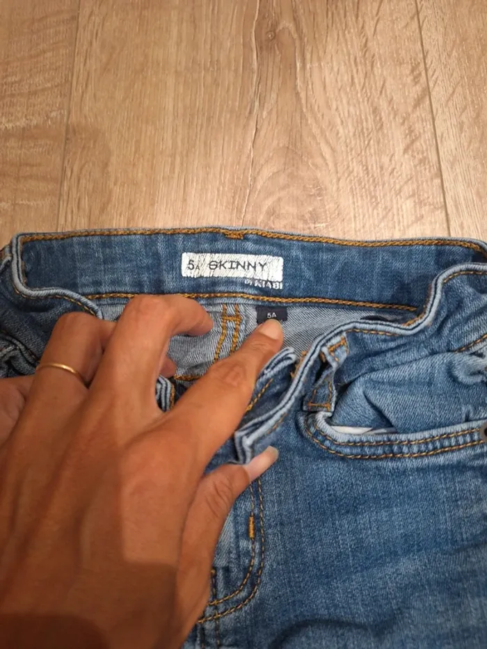 Jean skinny taille 5 ans - photo numéro 2