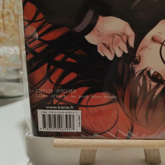 Manga dusk maiden of amnesia tome 1 édition spéciale - photo numéro 3