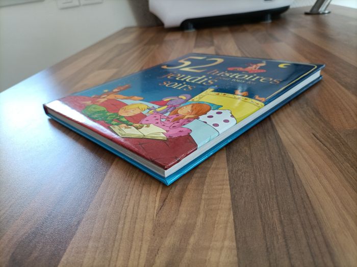 Livre 52 histoires pour tous les jeudis soirs - photo numéro 3