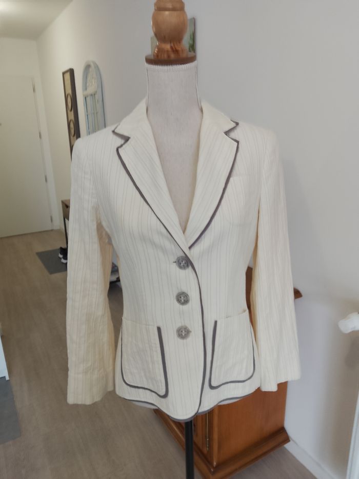 Veste blazer court beige clair femme '' Alain Manoukian''