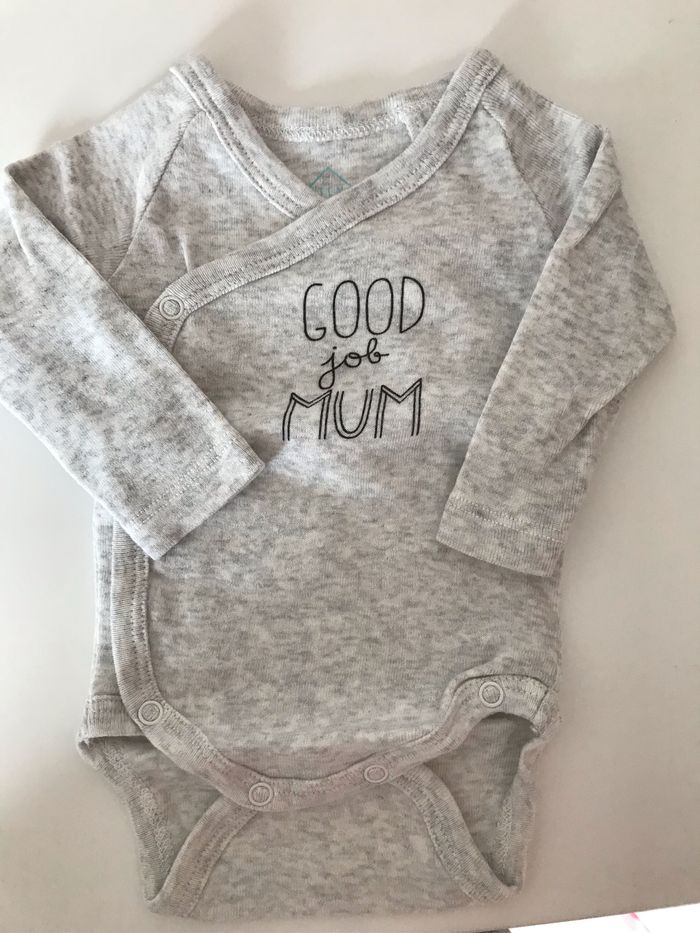 Lot de vêtements 1 mois - photo numéro 2