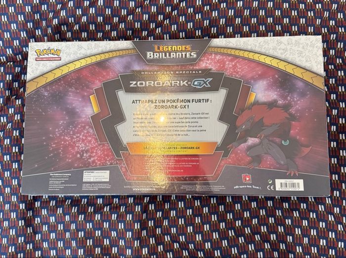 Coffret Pokémon Zoroark GX (Légendes Brillantes) - photo numéro 2