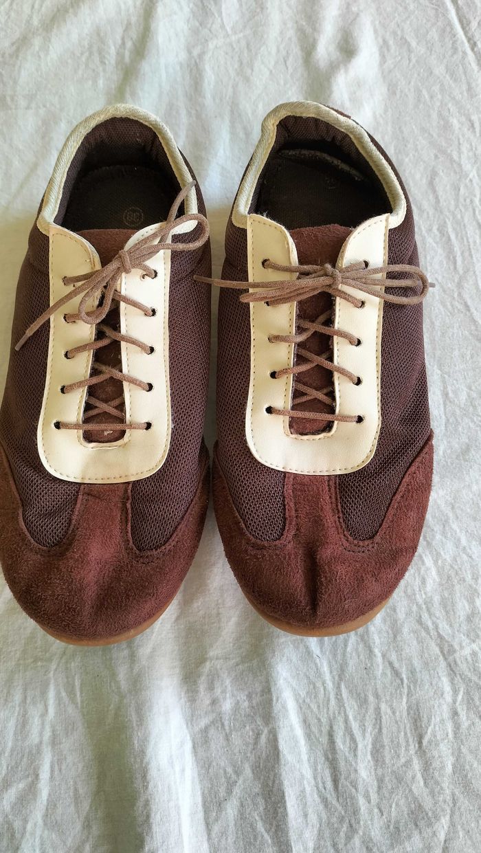 Baskets ado/ homme pointure 38