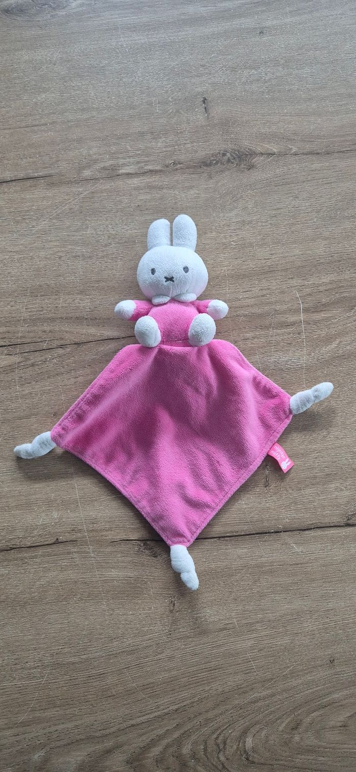 Doudou mouchoir Miffy