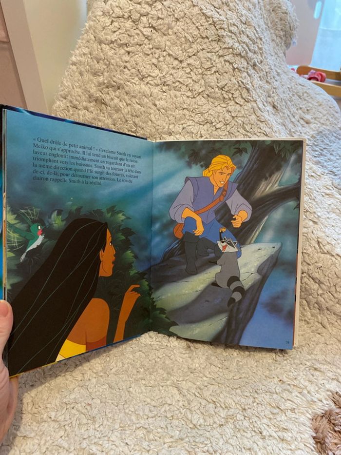 Livre Pocahontas Disney - photo numéro 3