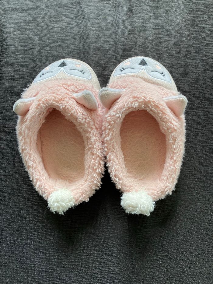 Chaussons chauds fille pointure 28 chat - photo numéro 3