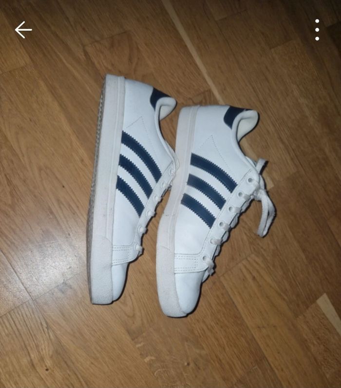 Tennis Adidas bande marine - photo numéro 3