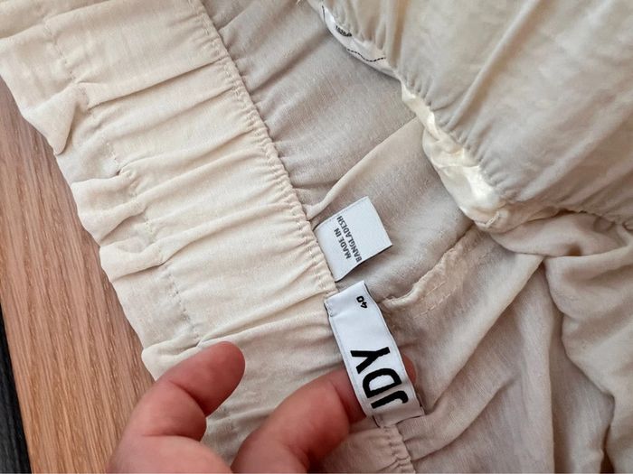 Short satiné JDY taille 40 neuf - photo numéro 4