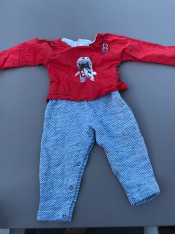 Combi ensemble 6-9 mois neuf