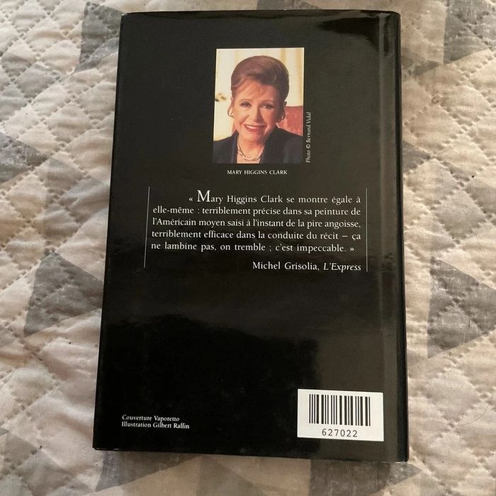 #douce nuit Marie Higgins Clark - photo numéro 4