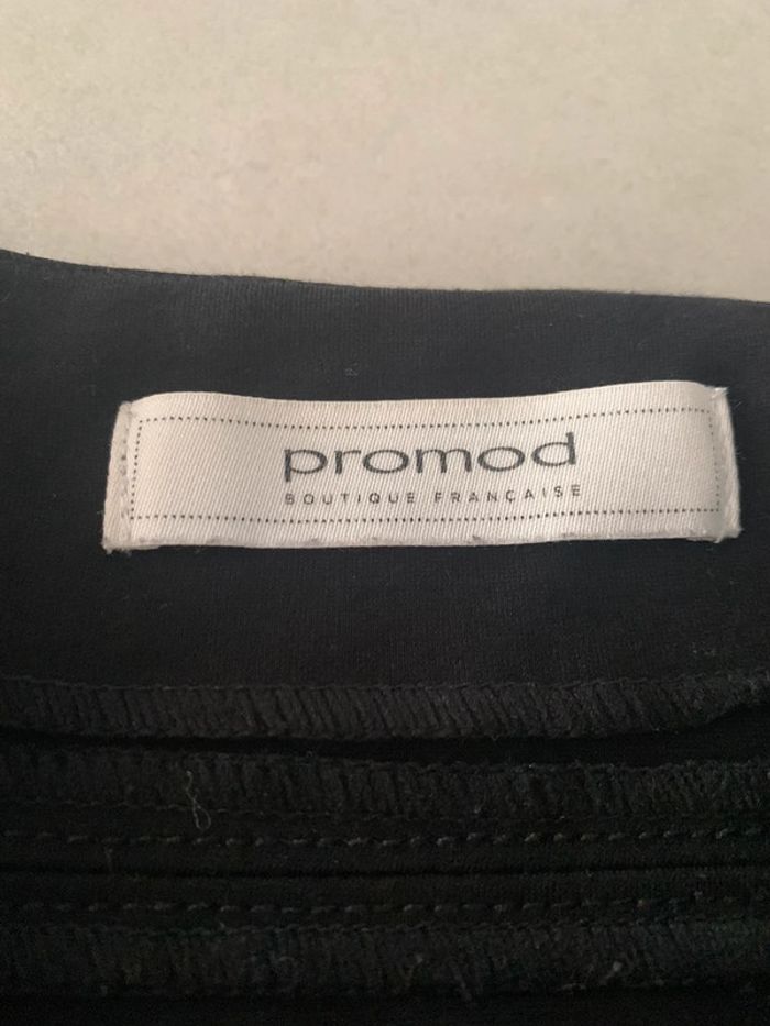 Jupe noire Promod taille 40 en parfait état - photo numéro 3