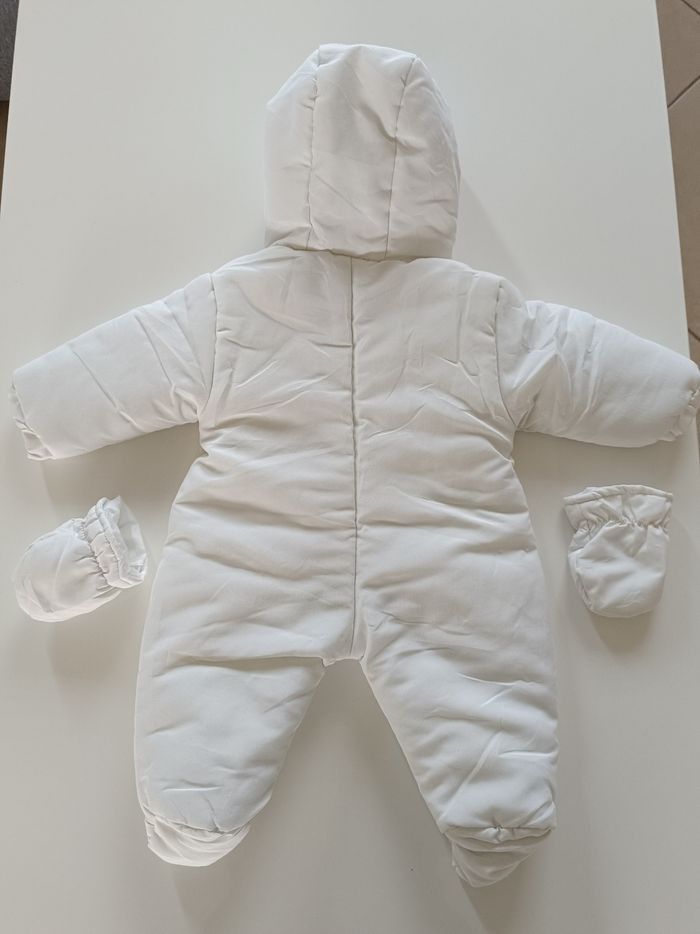 Combinaison bébé - photo numéro 3